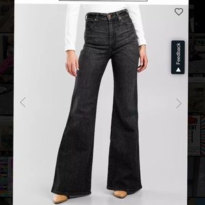 Wrangler Wanderer High Rise Flare Jean